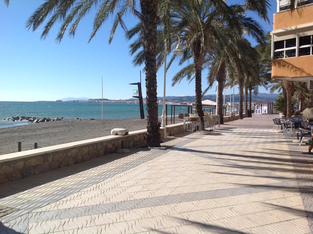 Apartamento Centro Internacional Algarrobo Costa Dış mekan fotoğraf